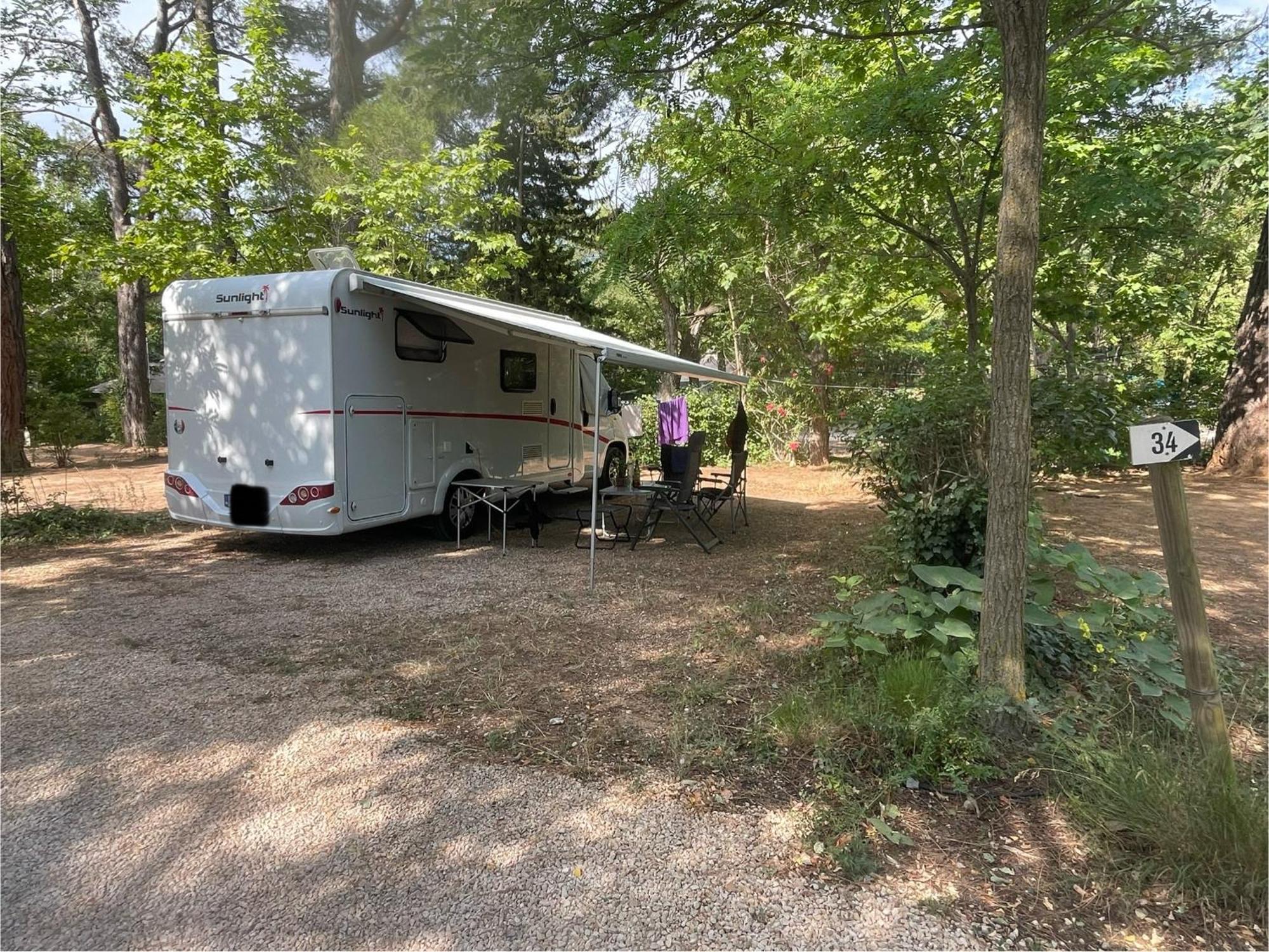 Camping Sainte Victoire Beaurecueil Bagian luar foto